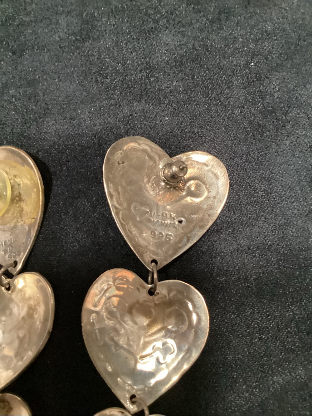 VTG 925 TAXCO Sterling Silver Graduated Triple Heart Earrings W T/Stamp - Picture 4 of 12